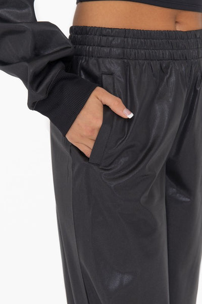 Joggers de piel negro (Nuevo)