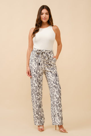 Pantalones Animal print (Nuevo)