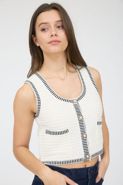 Chaleco con tejido blanco y botones (Nuevo)