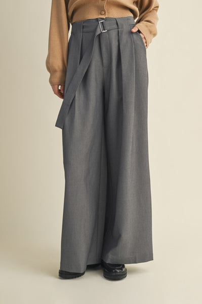 Pantalon Gris con cinto (Nuevo)