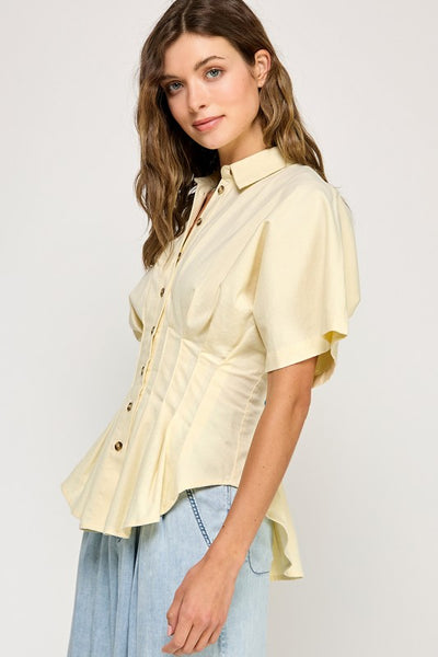 Blusa amarilla de botones con mangas (Nuevo)