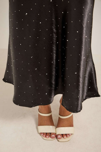 Maxi falda negra de satín con brillos (Nueva)