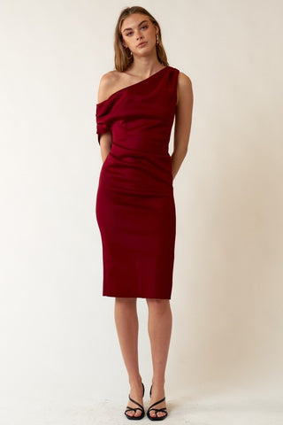 Vestido rojo sin hombro (Nuevo)