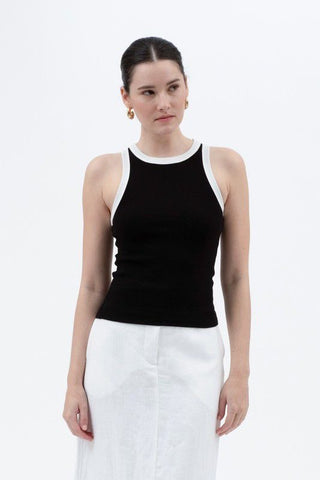 Blusa sin mangas con borde blanco (Nuevo)