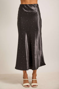 Maxi falda negra de satín con brillos (Nueva)