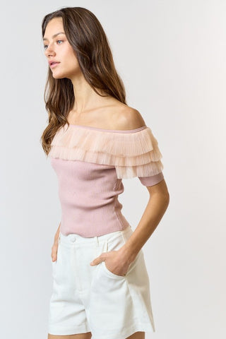 Top rosa off shoulders con olanes nude (Nuevo)