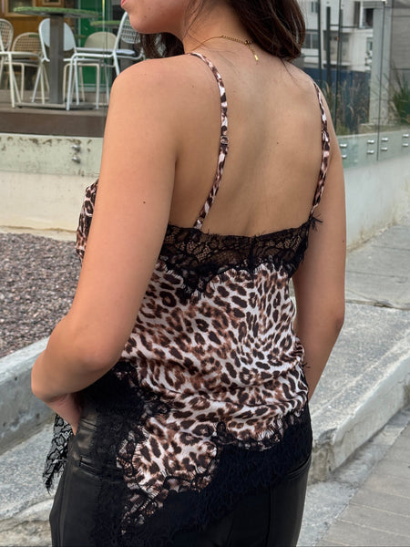 Top asimetrico animal print (NUEVO)