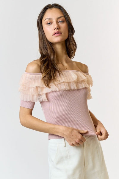 Top rosa off shoulders con olanes nude (Nuevo)