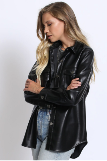Blusas de vinipiel 2025